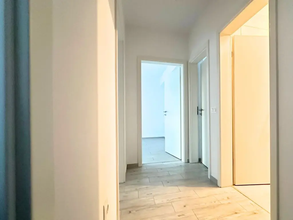 VÂNZARE APARTAMENT 2,5 CAMERE NOU NELOCUIT