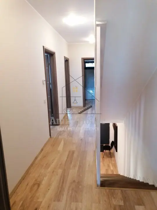 Casa tip duplex, 170 mp utili, 250 mp teren, finisata, mobilata, zona E.Ionesco