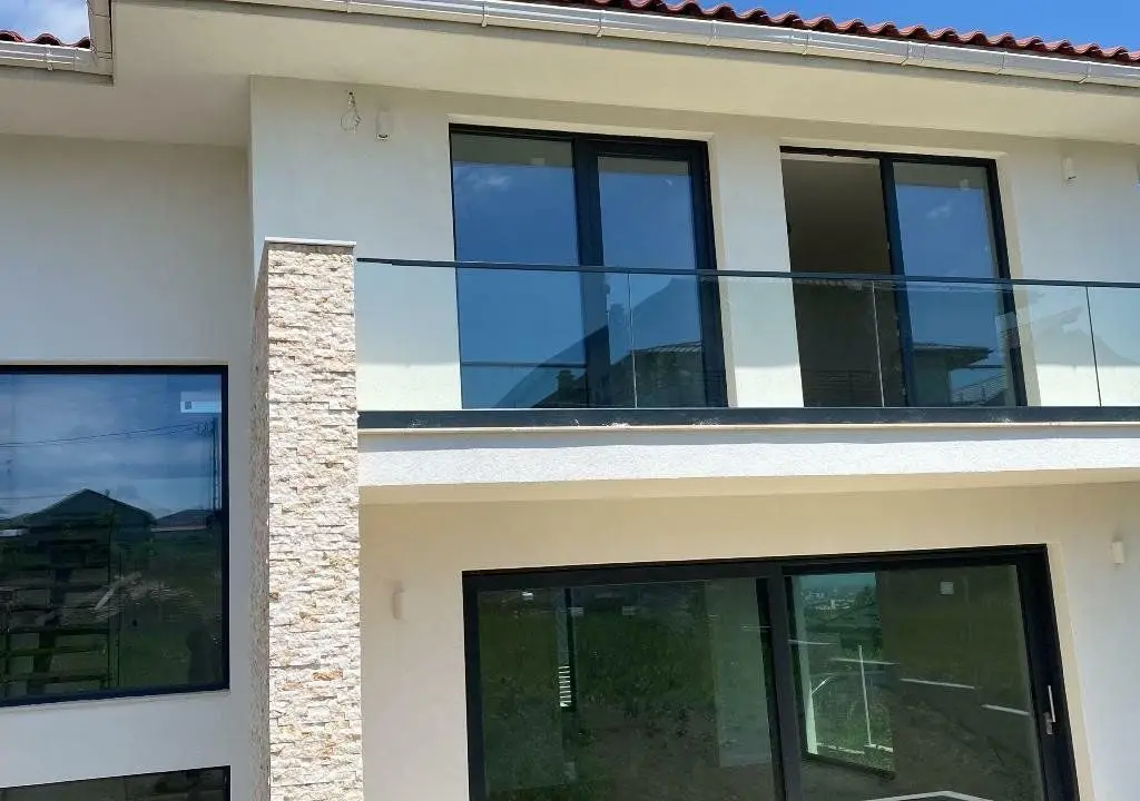 Vila premium, proiect exclusivist,  140 mp utili, Valea Adâncă - Iaşi
