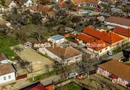 Casa ideală pentru familie: școală la 3 min. Zonă foarte liniștită.