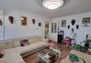 BRASADAS vinde ap 3 cam modernizat și parțial mobilat.