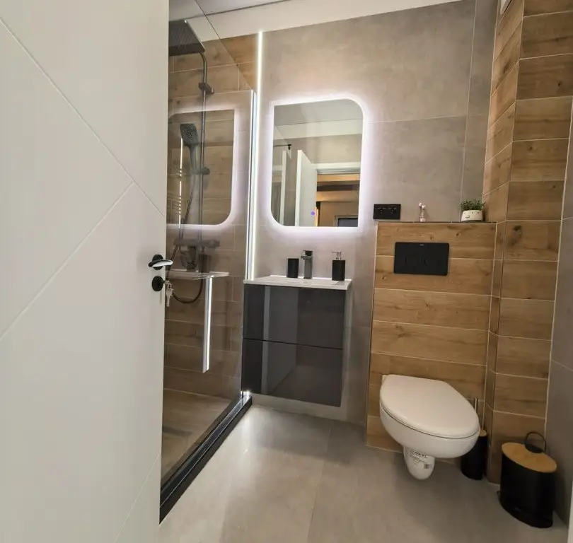 Apartament 2 camere mobilat Militari Residence - parcare proprie