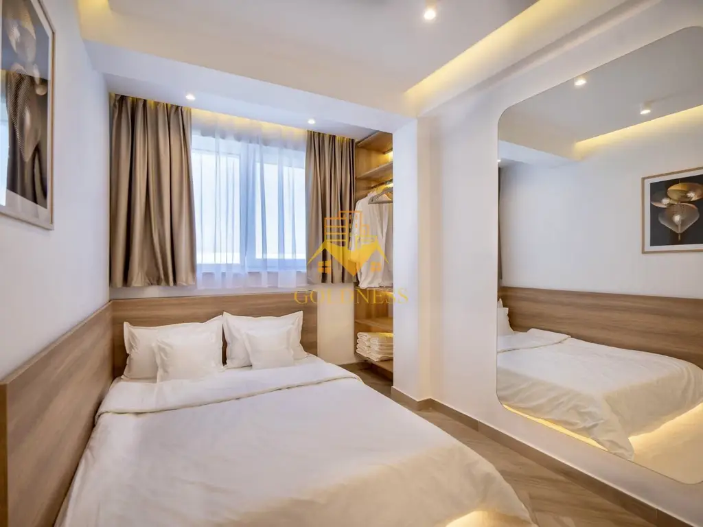 2 camere open space, Premium, Terasa 150 mp, Parcare, Intre Lacuri