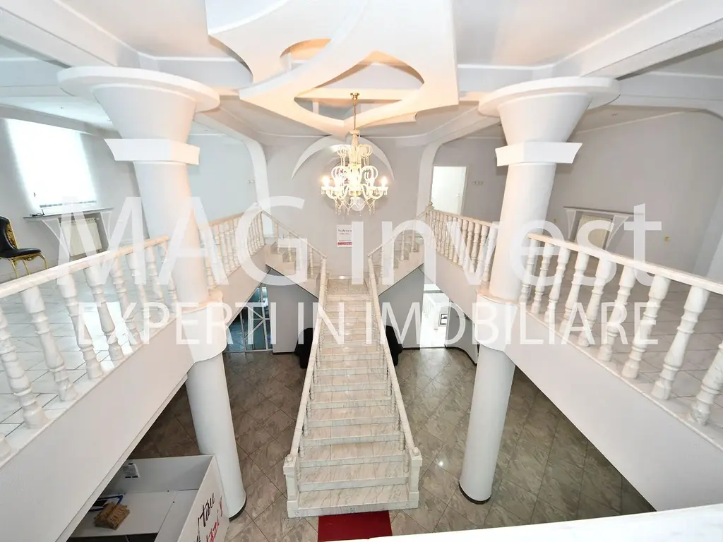 Exclusivitate - Vila P+2E - 15 camere, garaj - Mazepa 2, str. Al. Cernat