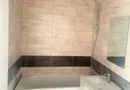 Garsonieră spațioasă luminoasă și plină de potențial în inima Piperei