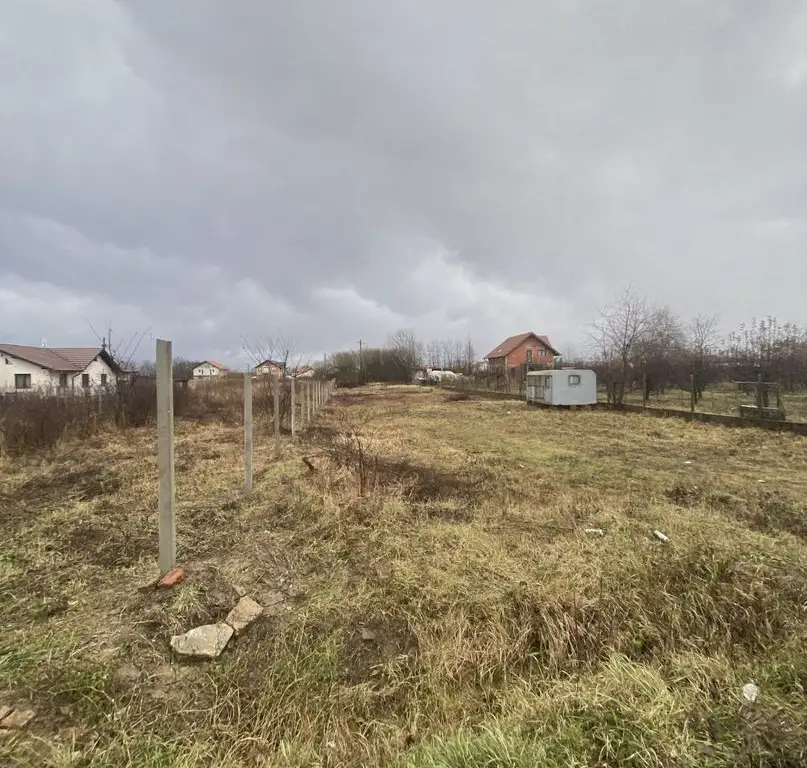 Vand teren 17 arii
