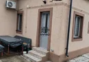 Casă de închiriat 3 camere + grădină, 2 locuri de parcare,