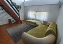 Apartament pe doua nivele cu scara interioara