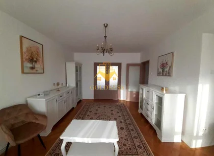 3 camere decomandate, Piata Cipariu, Andrei Muresanu, Zona Muscel