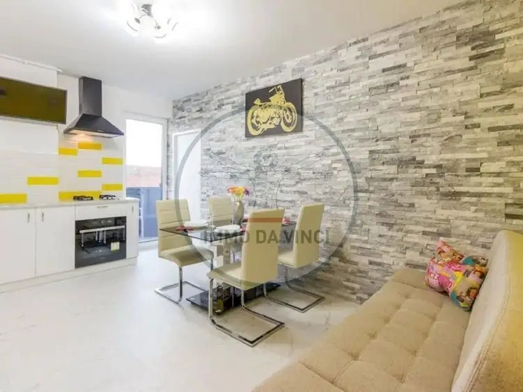 Apartament central, bloc nou.