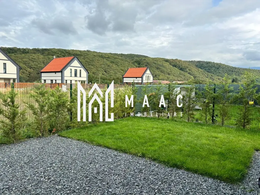 Casă duplex I 3 camere I 76 Mp I Curte I 20 min de Sibiu