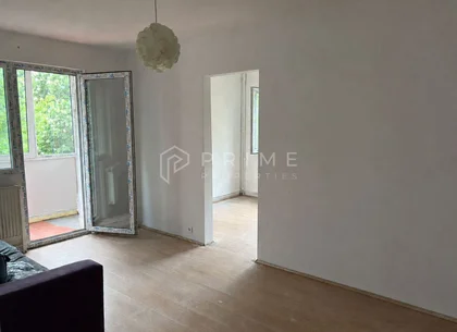 Apartament cu 3 camere, etaj 2 – Zona Dâmbul Pietros