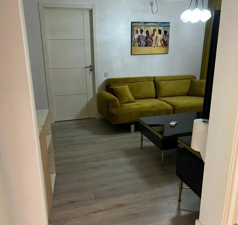 BRASADAS închiriază ap 2 cam PARTER în ONIX Pipera.