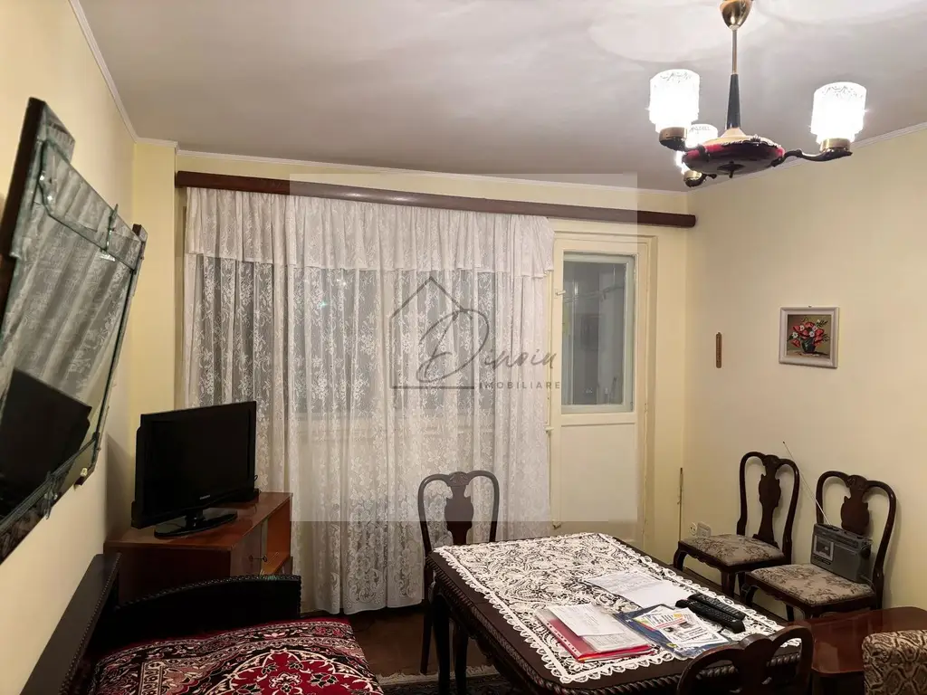 Apartament 2 camere, visavis de Grigore Alexandrescu - Piata Victoriei