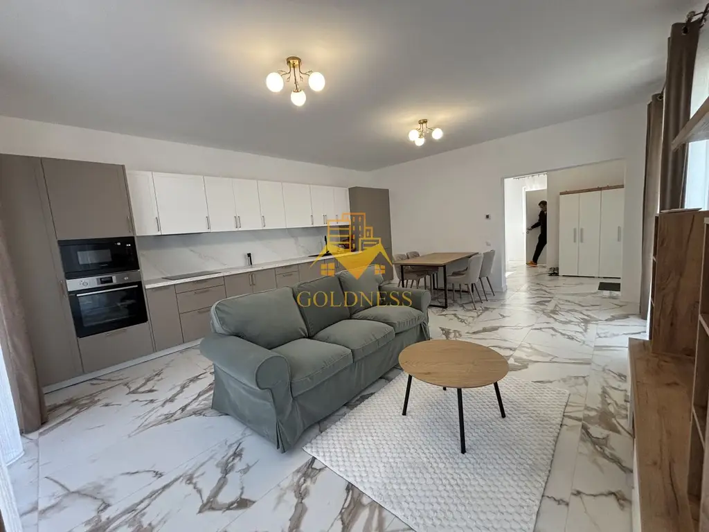 Duplex lux, de închiriat, 5 camere, parcare, curte, terasă,220mp teren