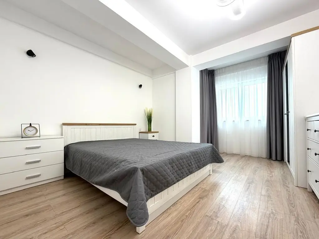 Stylish 3-Room Apartment for Rent in Iancu Nicolae