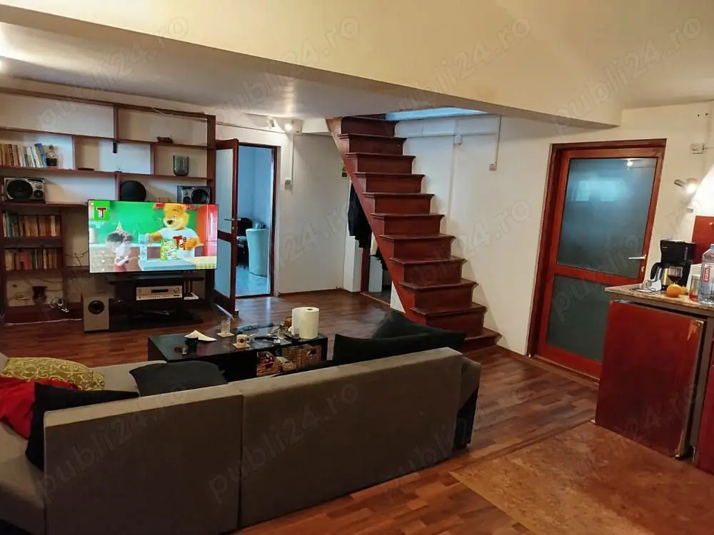 BRASADAS vinde casa cu 14 camere in Iasi zona CENTRALA.