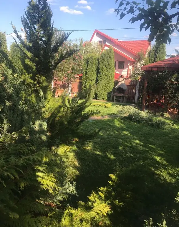 Vanzare vila 300mp,D+P+E+M,Iasi Belvedere-Rond Vechi,teren 550 mp
