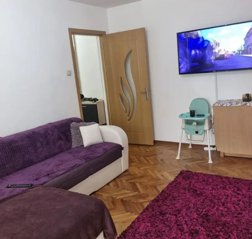 Apartament 3 camere mobilat/utilat