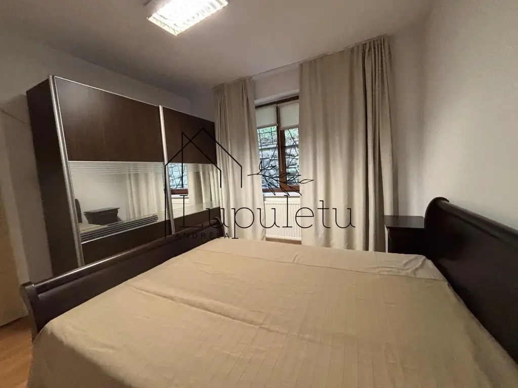 Apartament Spațios de Inchiriat | 3 Camere  | 80 MPU | Zona 0