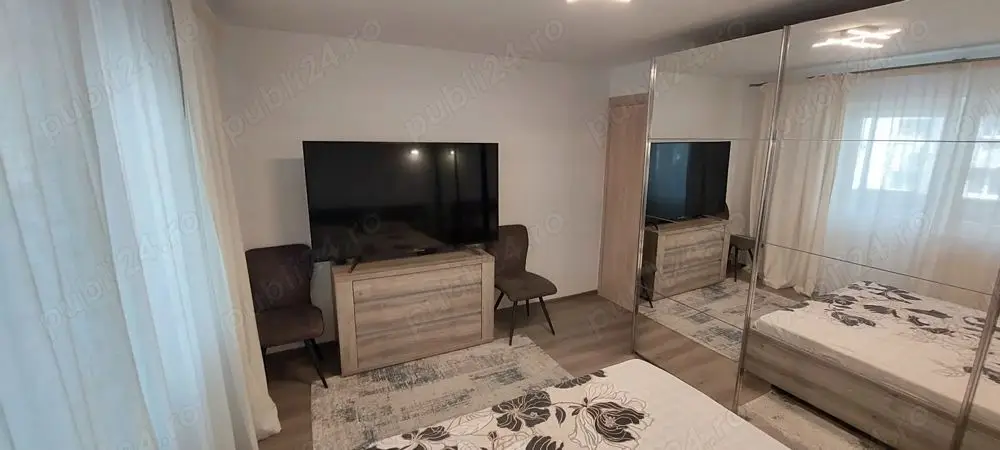 Bd. Unirii, 3 camere, 2 bai, centrala termica, parcare, lux