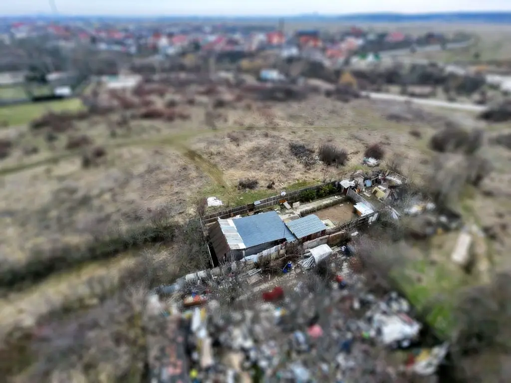 Teren 200 mp cu anexă locuibilă – Aleea Stadionului, Pitești