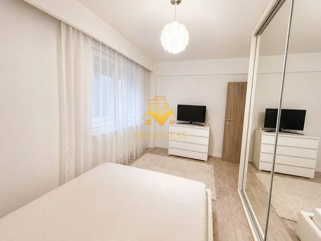 2 Camere Open Space, Intre Lacuri, Parcare, Iulius Mall, FSEGA,Dunarii