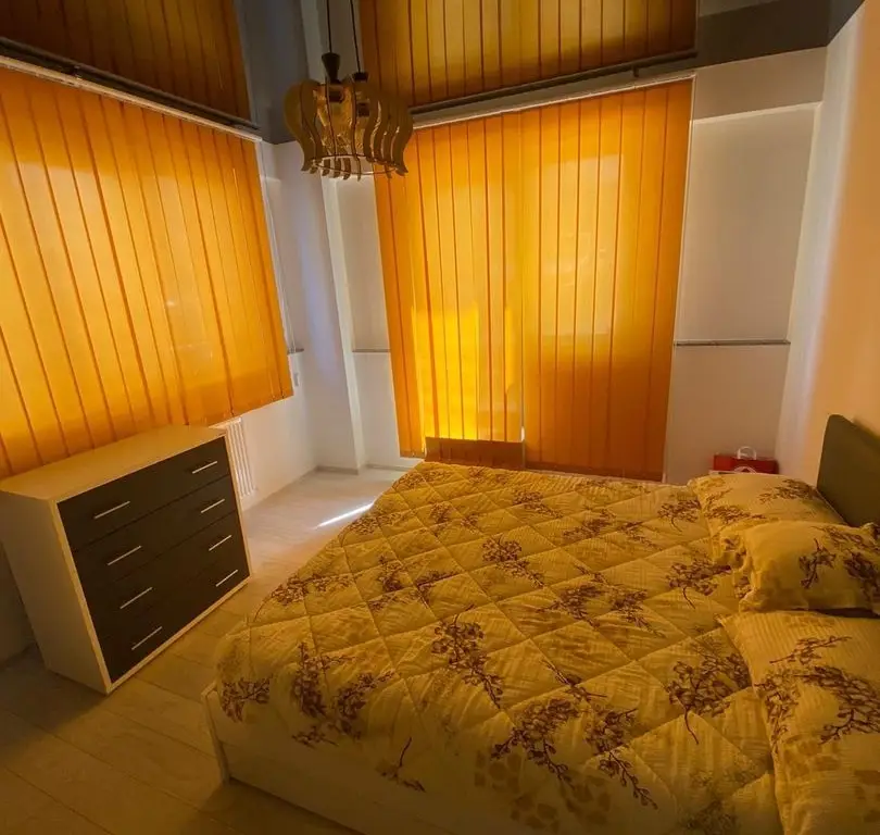 Apartament mamai sat 45m2