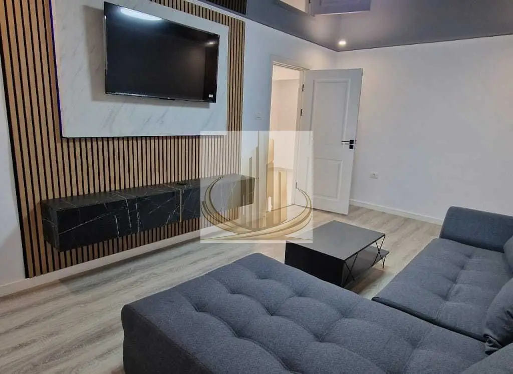 Apartament 3 camere Parter Lipovei 68mp