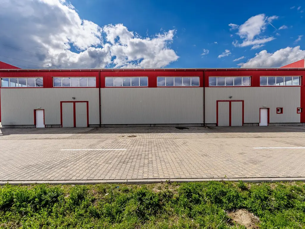 VANDUT - Hala industriala de vanzare in Parc Industrial UTA 2 Arad