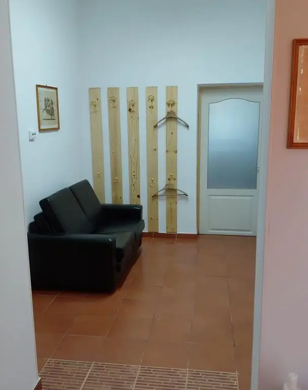 CASA DE INCHIRIAT CETATII