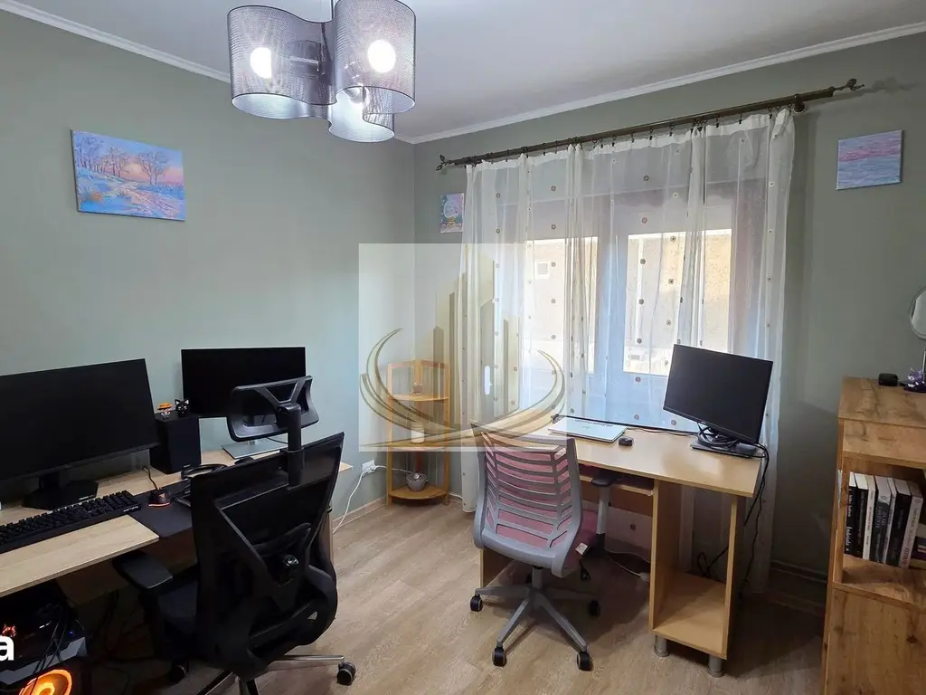 Apartament modern cu 3 camere decomandate Aradului