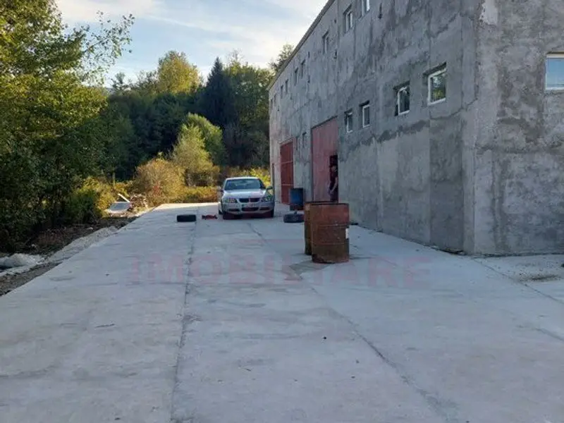 HALĂ DE VÂNZARE SAU ÎNCHIRIERE, ÎN LOC.. BĂUȚAR, JUD. CARAȘ-SEVERIN