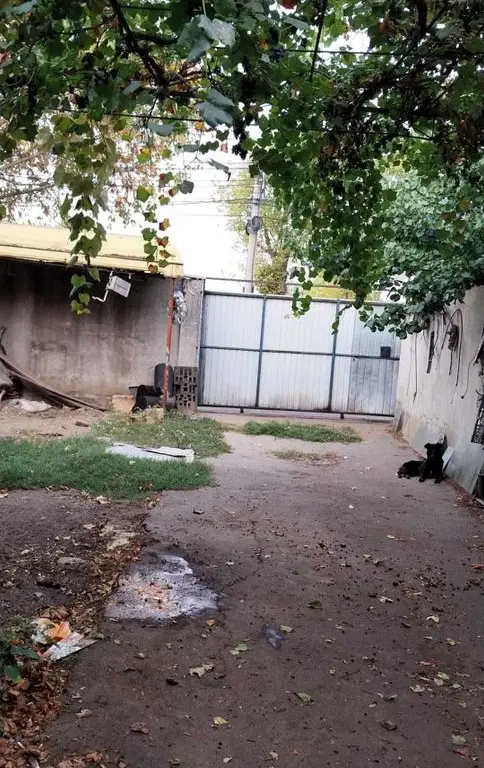 Constructie hala garaj plus teren , 300 mp, Sos. Fundeni, Stradal