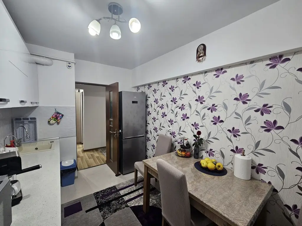 Apartament deosebit 3 camere – lux, complet mobilat, zonă excelentă