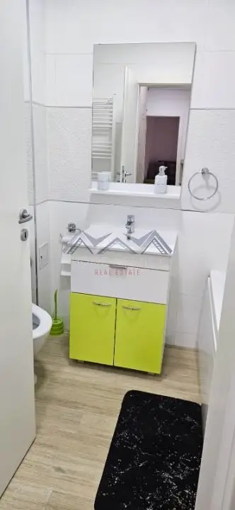 Apartament 2 camere Otopeni central | bucătărie închisă, parcare