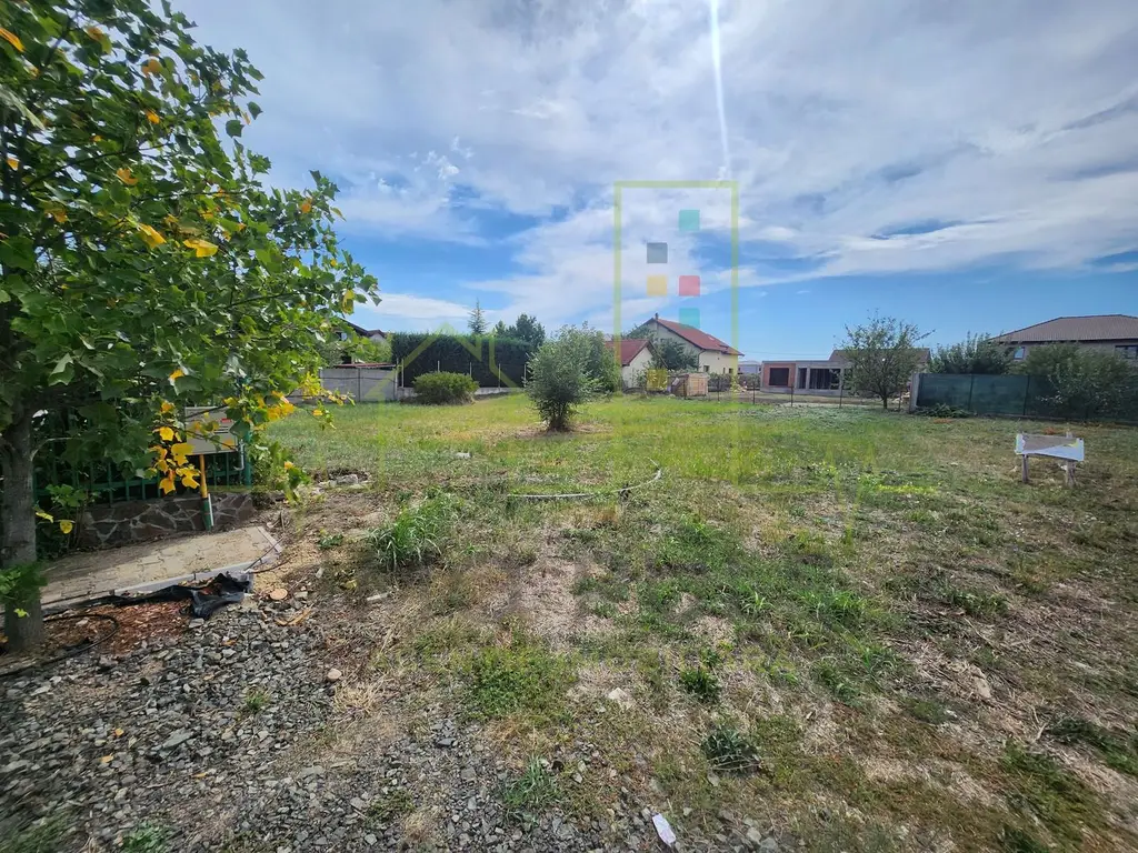 Teren in Dumbravita. 600 mp. Utilitati la limita de proprietate