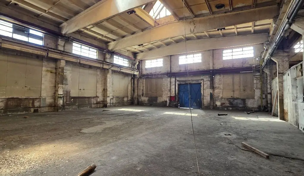 Industriilor Hala depozitare productie 600-2400 mp de inchiriat