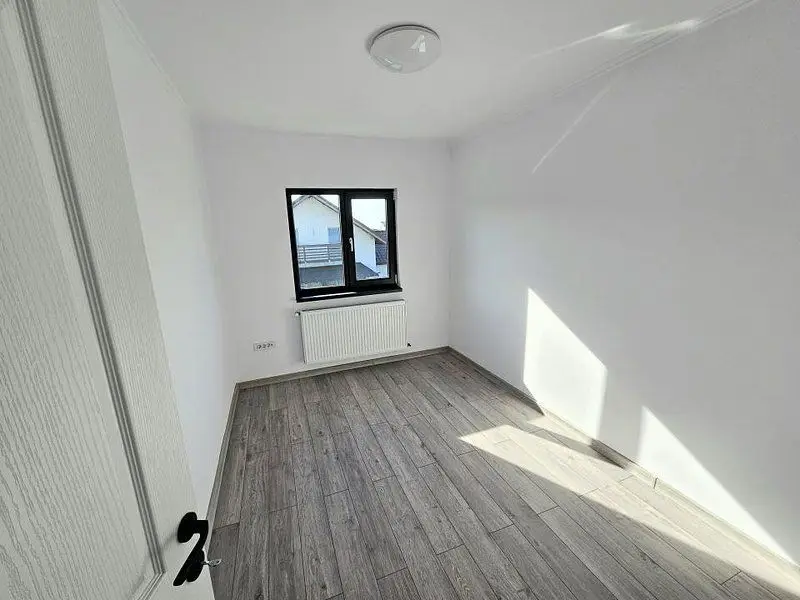Vila tip duplex de vânzare – Glina, Ilfov 4 camere particular