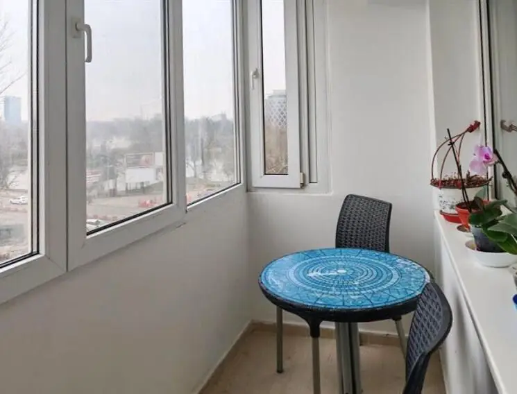 Apartament 3 camere spațios Băneasa aproape de Parcul Herăstrău