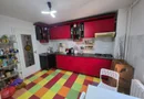 Vand apartament cu 4 camere aproape de centru
