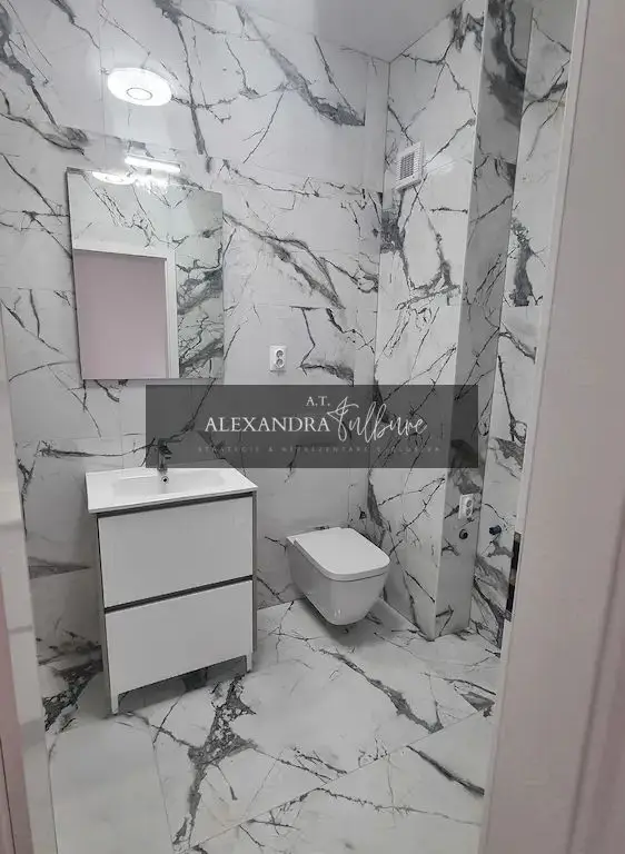 Apartament de vanzare 2 camere, etaj intermediar, terasa, garaj