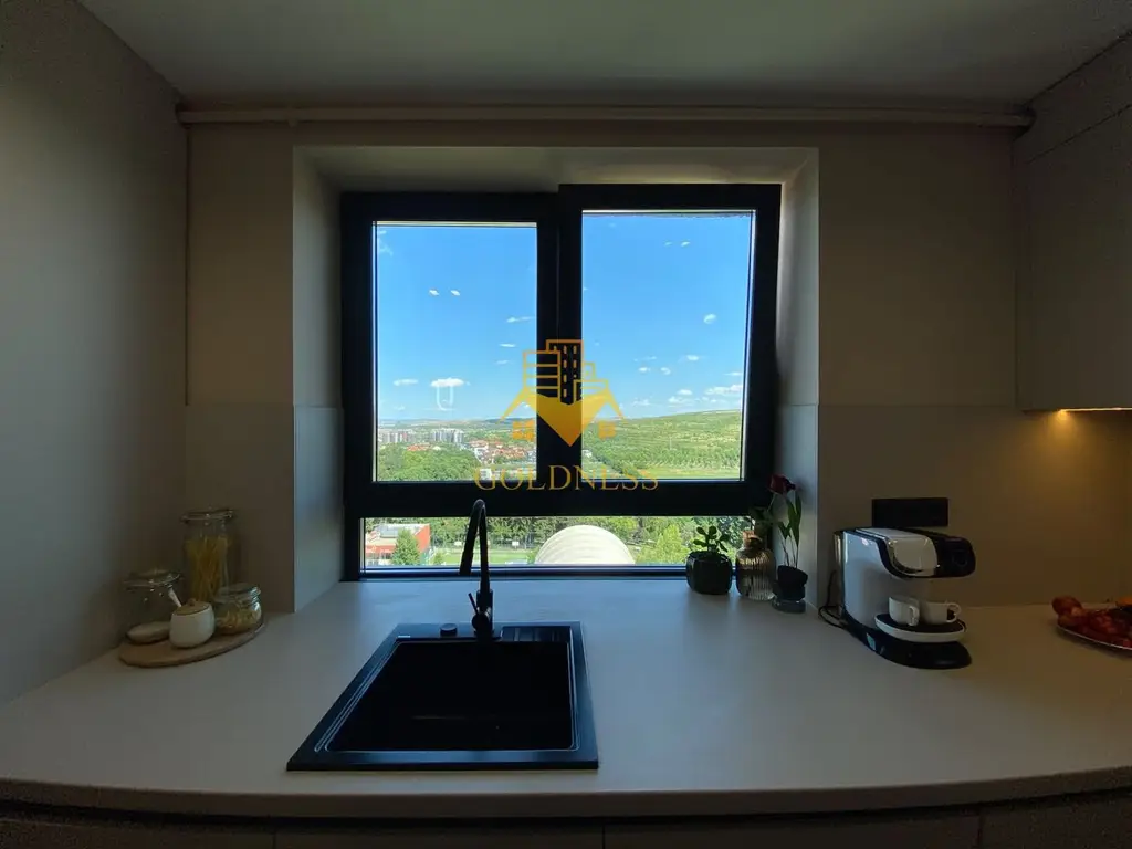 Apartament superfinisat 2 camere , zona Transylvania College!