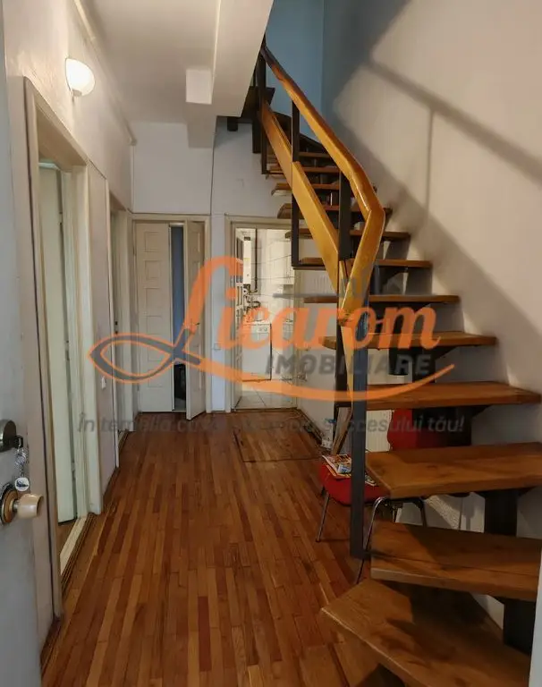 Casa PRETABILA DESTINATIE COMERCIALA,Brasovul Vechi,P+E, 3 cam