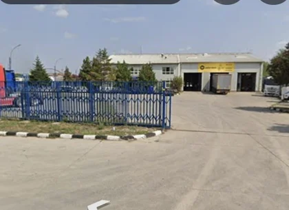 Distribuție /productie 3800 mp -constructie /14.000 mp curte.