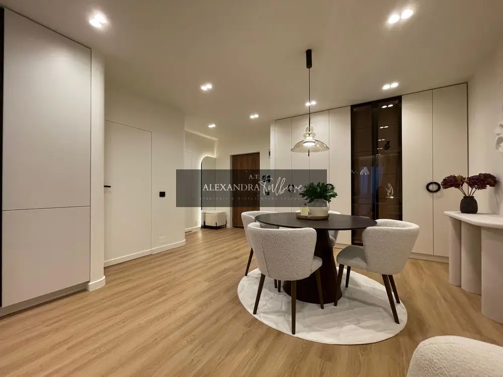 Apartament 2 camere, terasa, Floresti zona Razoare