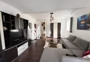 Apartament la casa 3 Camere I Zona Centrala