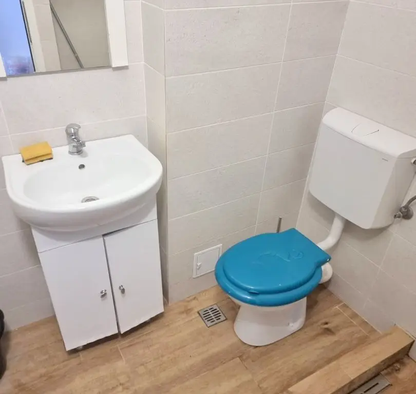 Garsonieră mobilată și utilată complet – Zona GARA - 190 euro