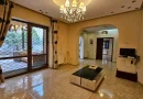 Casa individuala (singur in curte), zona centrala