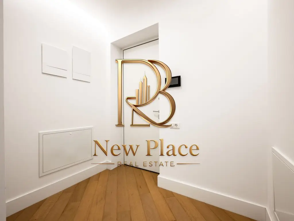 CORTINA 126 | Ultra Lux | Exclusivitate | 2,500 Eur/mpc | Terasa de 13 mp
